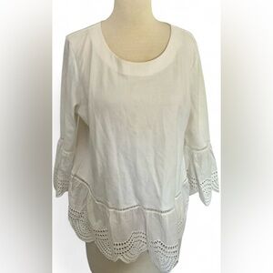 Ann Taylor White Top Ecru Eyelet 3/4 Bell Sleeve Scalloped Embroidered Size L